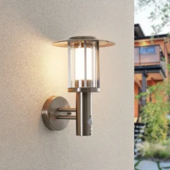 Lindby LED-ulkoseinälamppu Gregory, anturi, ruostumaton teräs, IP44