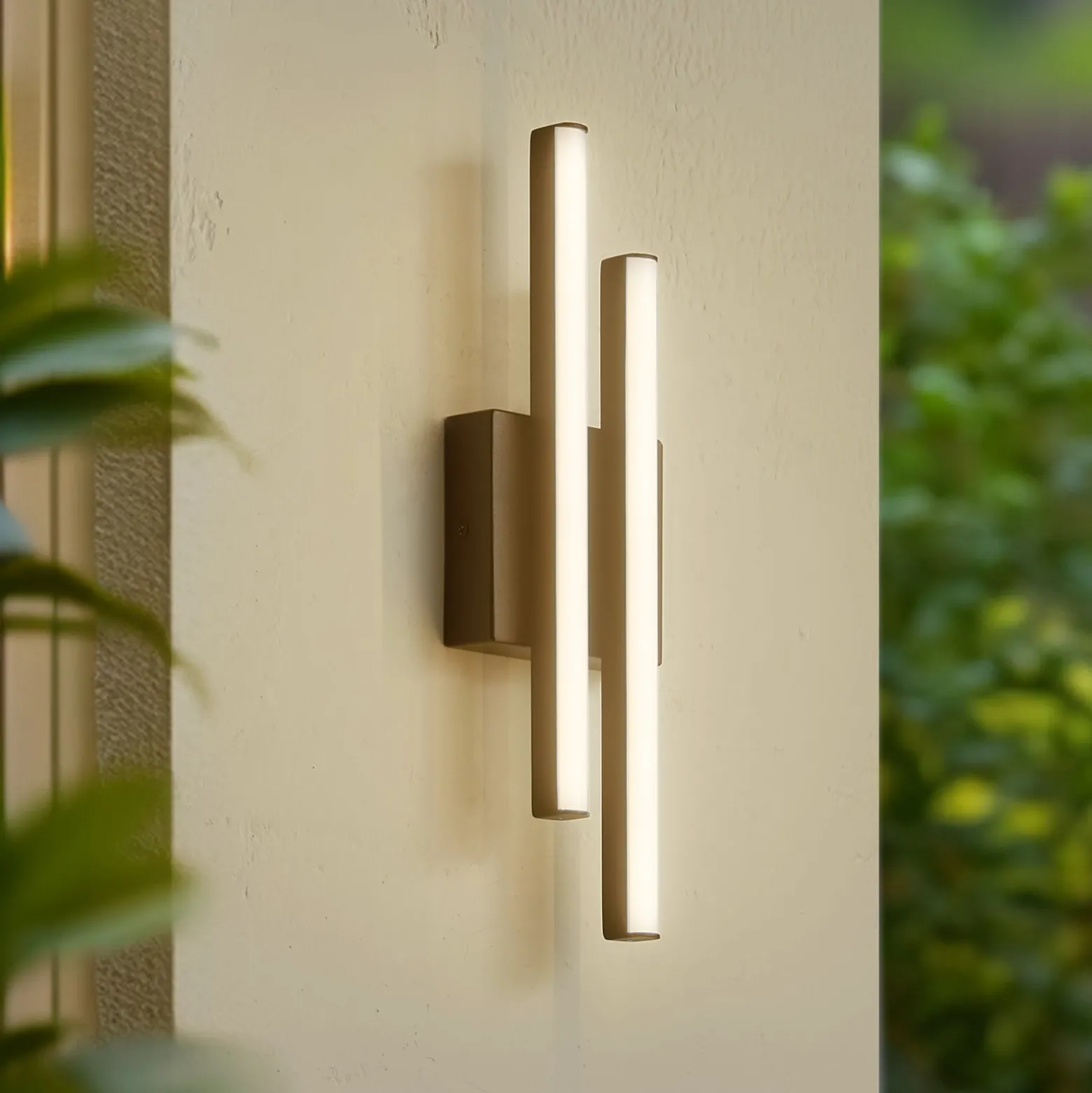 Lindby LED-ulkoseinävalaisin Abelia, musta, alumiini, ruostumaton teräs