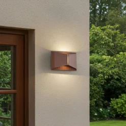 Lindby LED-ulkoseinävalaisin Anlira, ruskea, Up & down, IP65