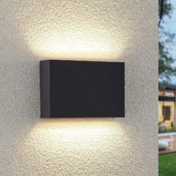 Lindby LED-ulkoseinävalaisin Jarte, 20cm, ylös/alas, harmaa, IP65