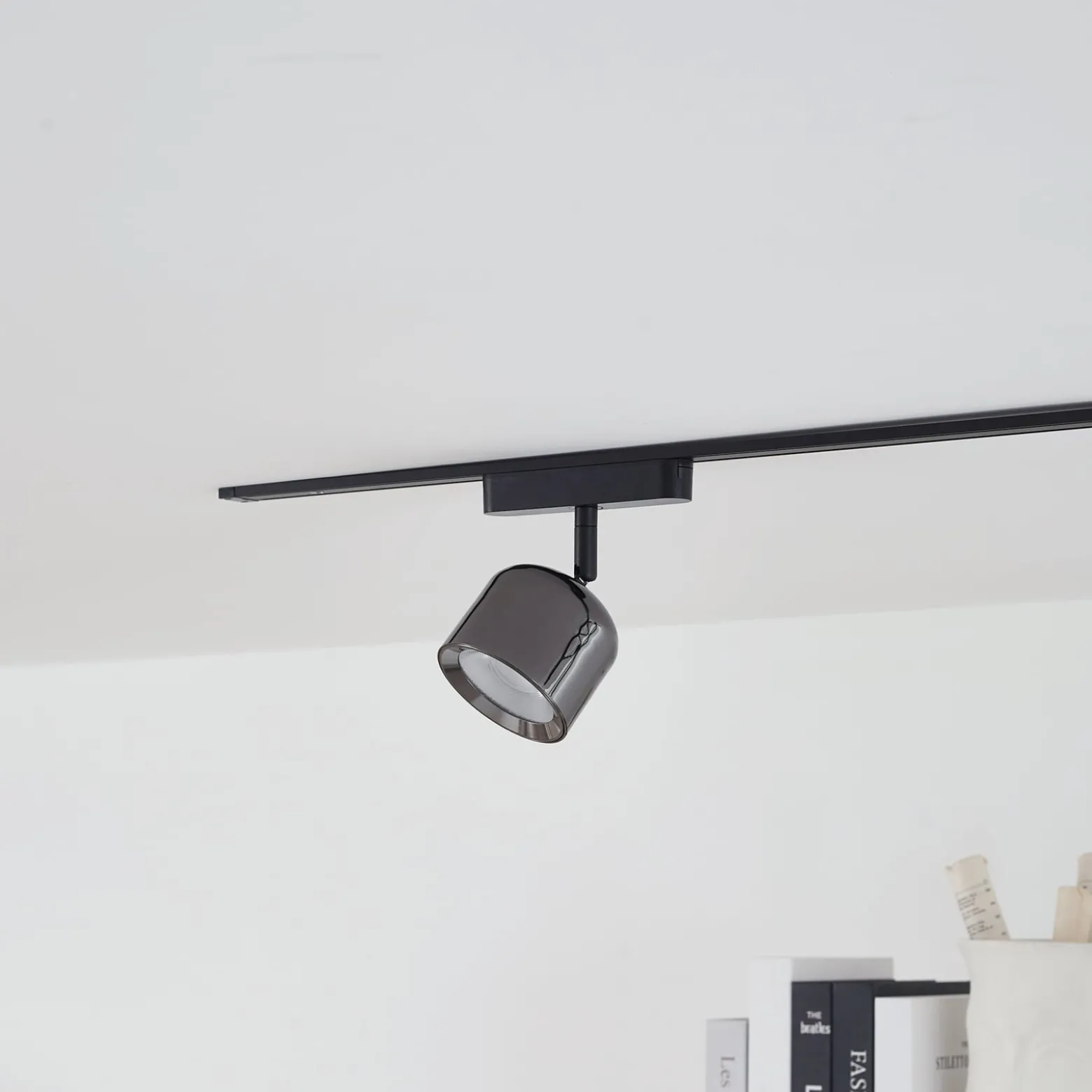 Lindby LED-valonheitin 48 V Lumaro, harmaa, Ø 8,2 cm, alumiini, himmennettävä