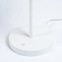 Lindby Milica LED-pöytävalaisin, valkoinen, himmennettävä