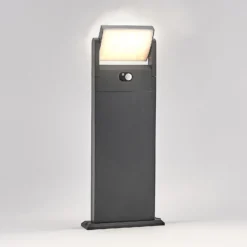 Lindby Novalie LED-aurinkopolkuvalaisin