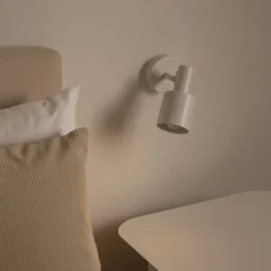 Lindby Ovelia -seinäkohdevalaisin, beige, metalli, E27