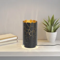 Lindby pöytävalaisin Aralena, musta/kulta, korkeus 26,5 cm