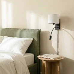 Lindby seinävalaisin Florens, musta, LED-lukulamppu, 23,5 cm