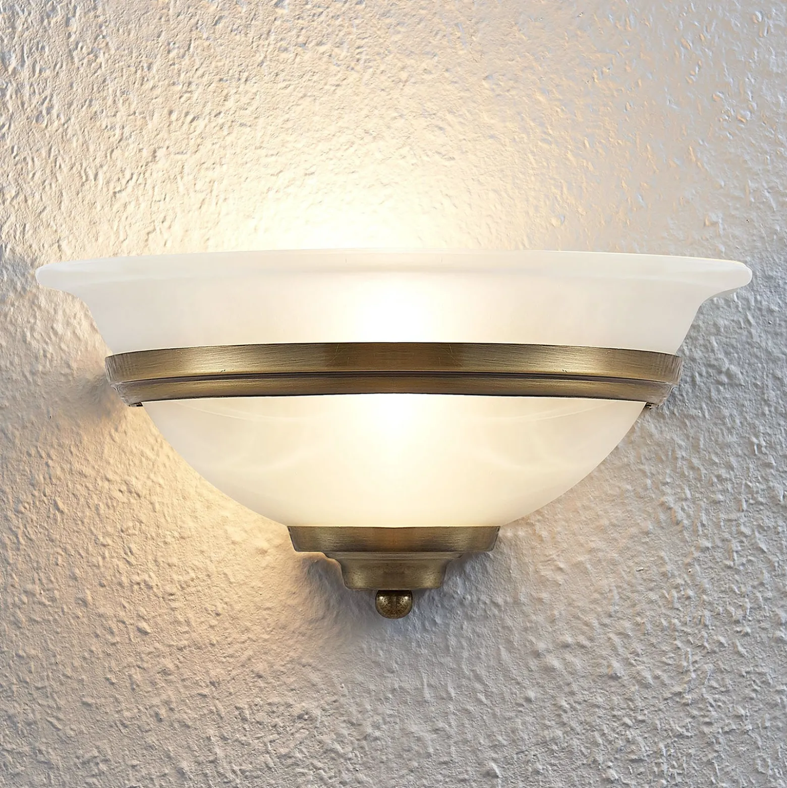 Lindby seinävalaisin Irimia, 31 cm, vanha messinki, lasi