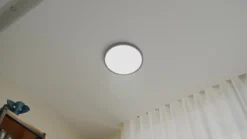 Lindby Smart LED kattovalaisin Pravin, Ø 30 cm, CCT, musta