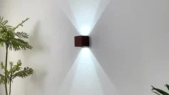 Lindby Smart LED-ulkoseinälamppu Dara, ruostumaton teräs, kulmikas, CCT RGB,