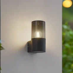 Lindby ulkoseinävalaisin Heulo, Ø 8 cm, savunharmaa, alumiini