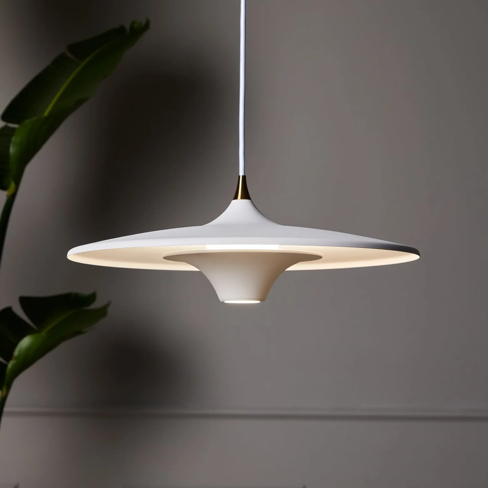 LOOM DESIGN LED-riippuvalaisin Moja, Ø 35 cm, valkoinen
