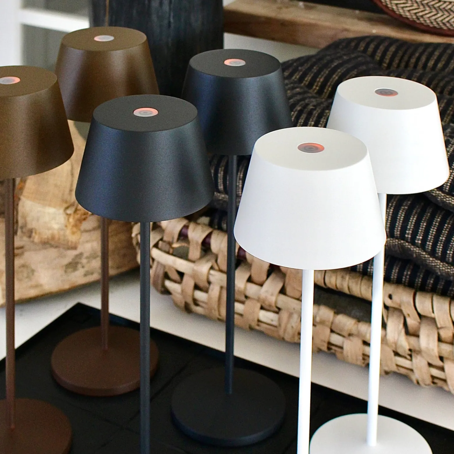 LOOM DESIGN Modi LED terassivalaisin, cortenia