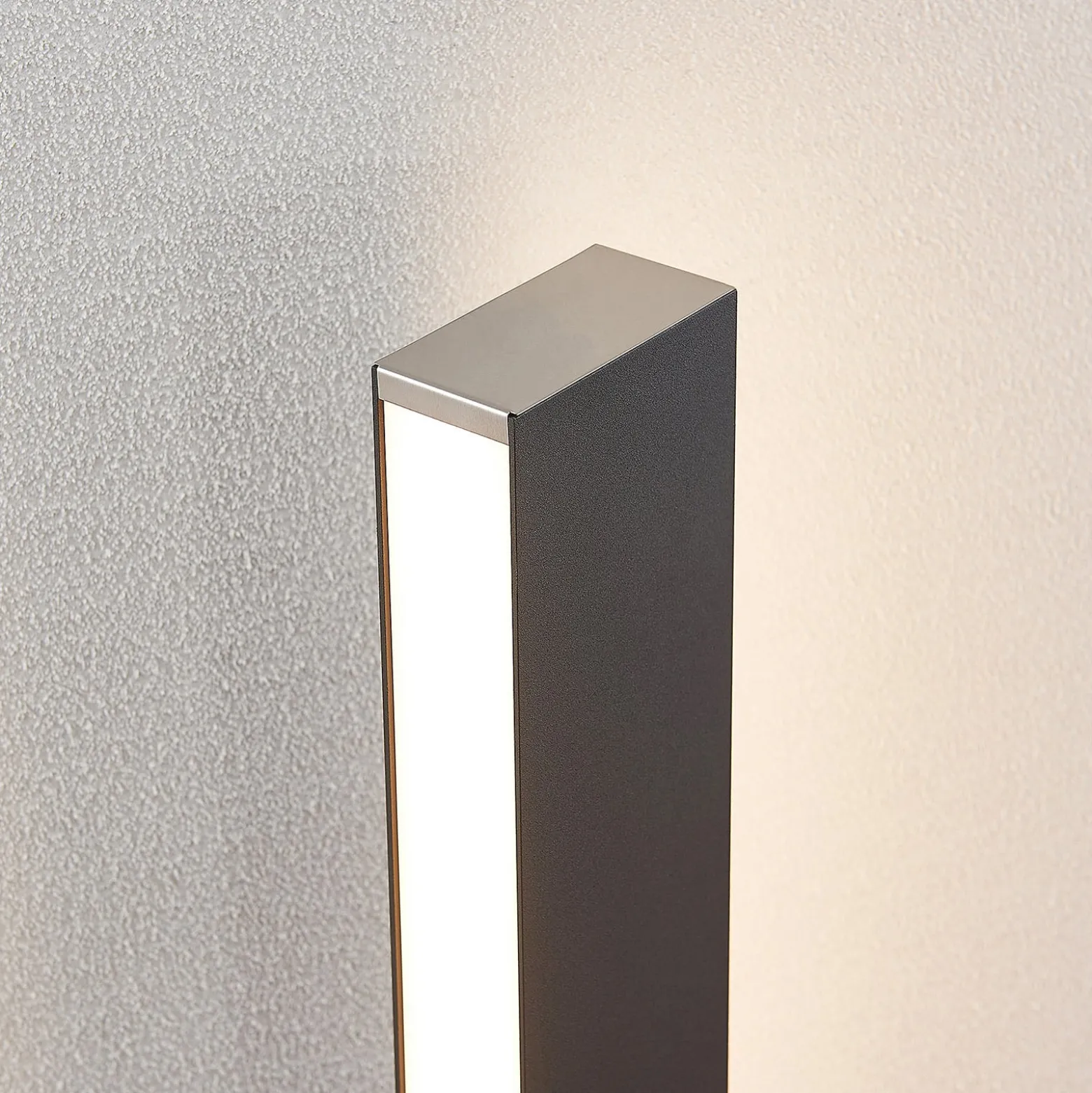 Lucande Aegisa LED-projektorivalaisin, 80 cm, antrasiitti, metalli, IP54