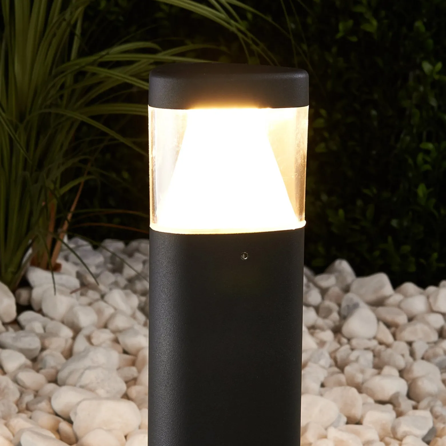Lucande LED-jalustavalaisin Milou, korkeus 30 cm, antrasiitti, alumiini