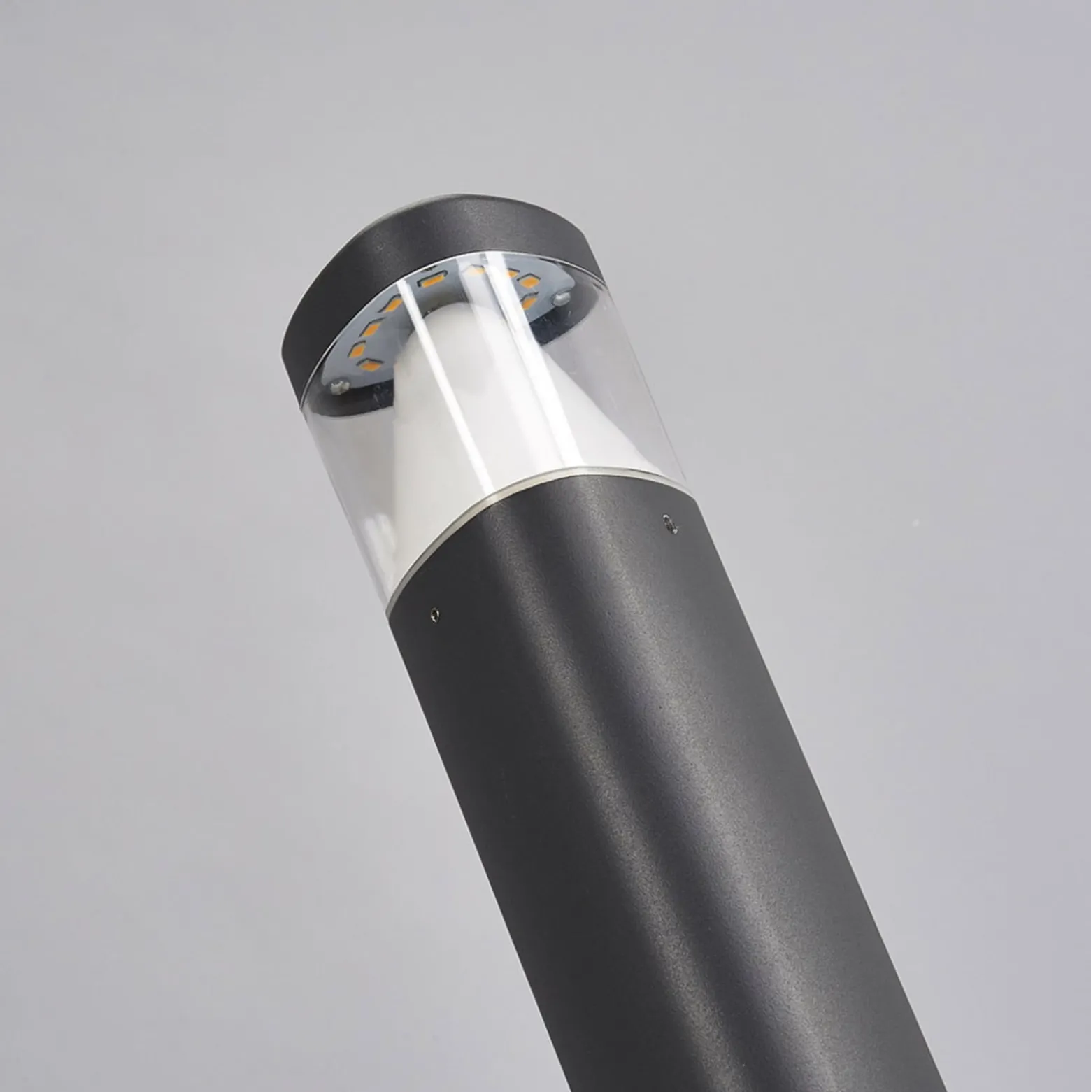 Lucande LED-jalustavalaisin Milou, korkeus 30 cm, antrasiitti, alumiini