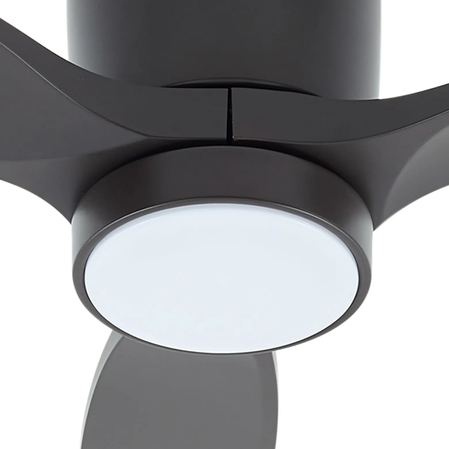 Lucande LED-kattotuuletin Sorin, musta, DC, hiljainen, IP44