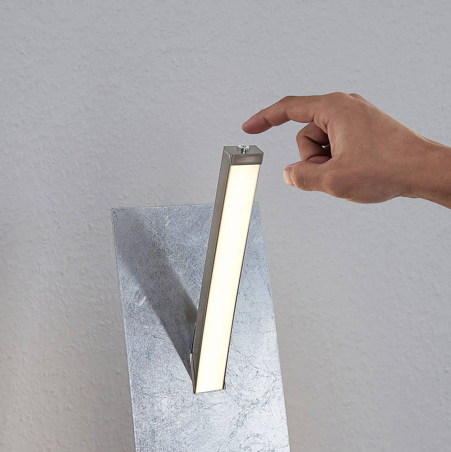 Lucande LED-lattiavalaisin Marija, hopea, himmennettävä, 140 cm