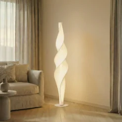 Lucande LED-lattiavalaisin Novelle, valkoinen, CCT, korkeus 137 cm