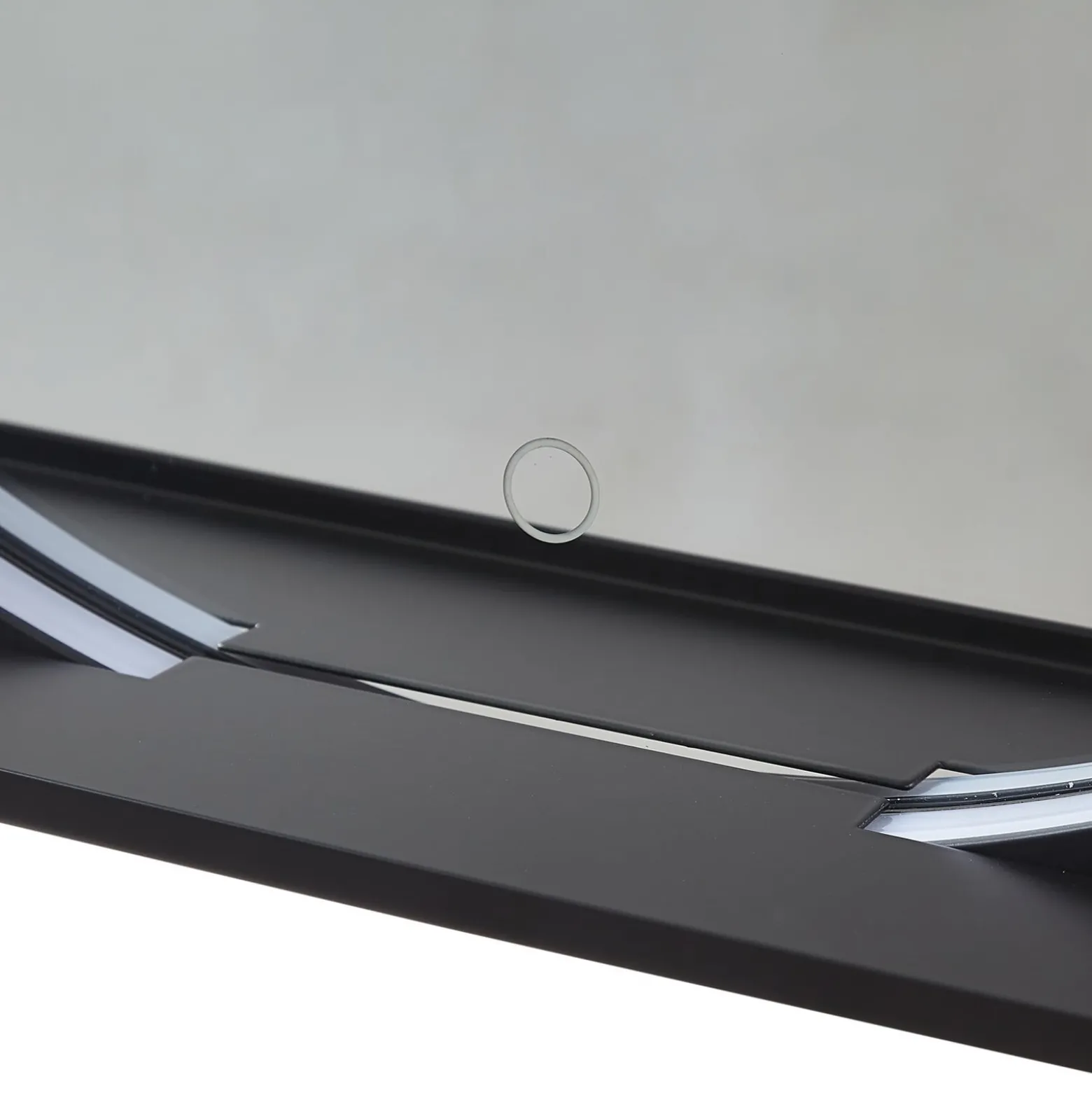 Lucande LED-peili Miren, musta, alumiini, CCT, hyllytaso