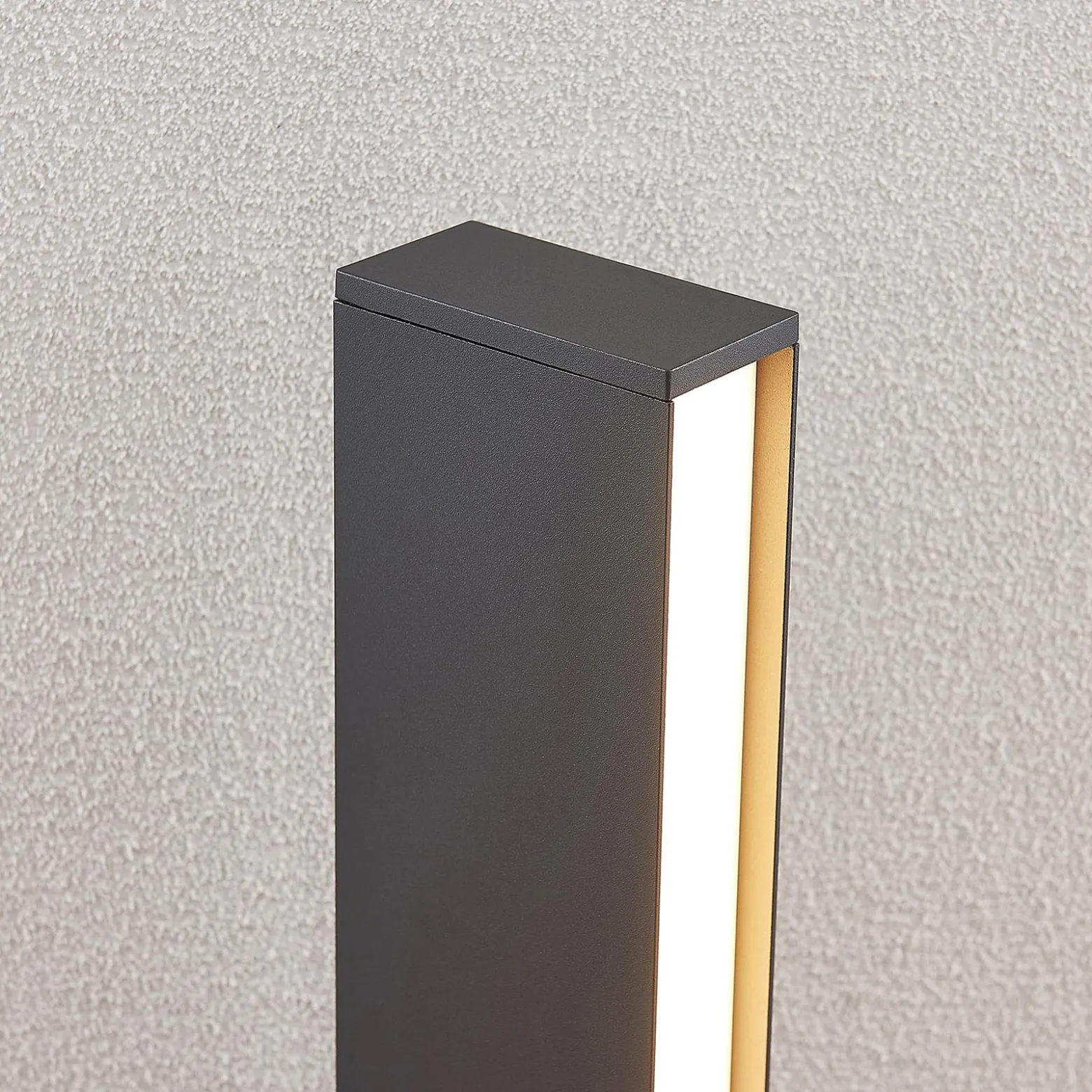 Lucande LED polkuvalaisin Lirka, tummanharmaa, metalli, 60 cm