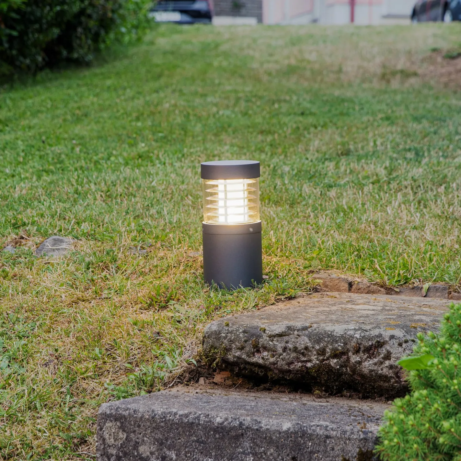 Lucande LED-pollarilamppu Lucius, 27cm, antrasiitti, IP54