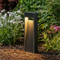 Lucande LED-pollarivalaisin Tavion, 40 cm, antrasiitti, IP65