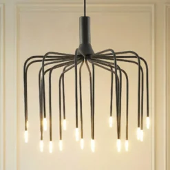 Lucande LED-riippuvalaisin Ariadne, Ø57 cm, mattamusta, 20-lamppuinen