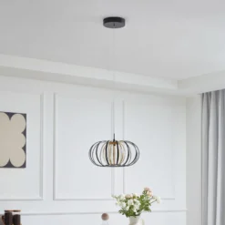 Lucande LED-riippuvalaisin Birger, Ø 39cm, musta/kultainen