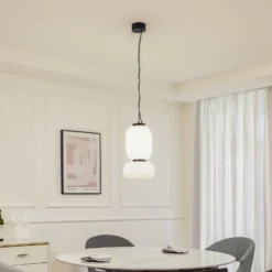 Lucande LED-riippuvalaisin Lucya, 2-valo, lasi, valkoinen, 43 cm