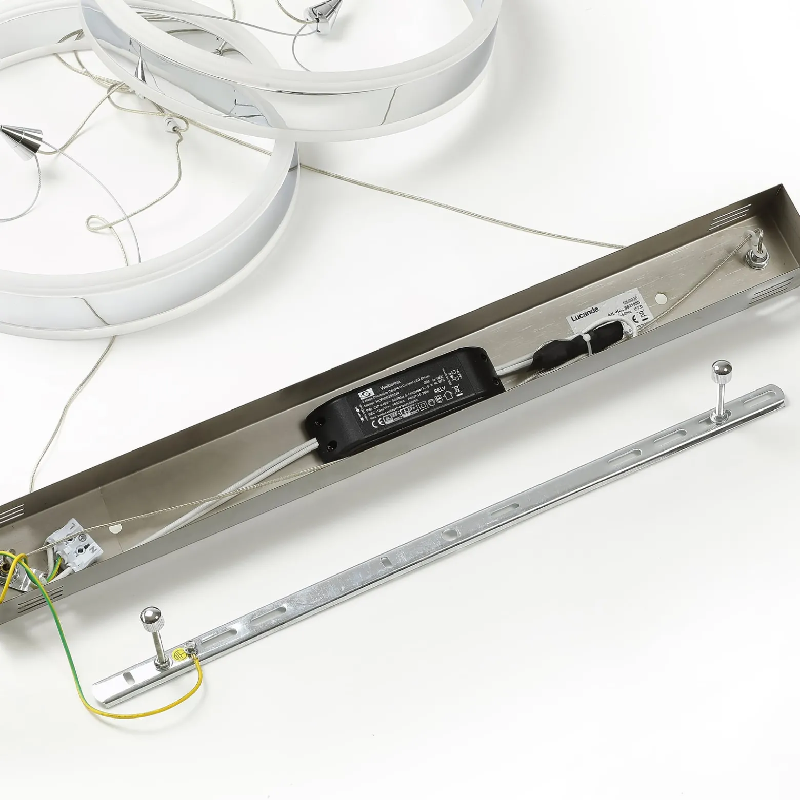Lucande LED-riippuvalaisin Lyani, 85 cm, 2-valo, kromi, himmennettävä