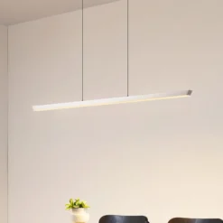 Lucande LED-riippuvalaisin Solvar, 117 cm, hopea, CCT, himmennettävä