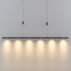 Lucande LED-riippuvalaisin Stakato, 140 cm, 6 valoa, himmennettävä