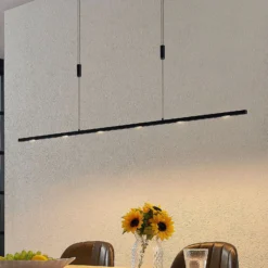 Lucande LED-riippuvalaisin Stakato, 140 cm, 6 valoa, himmennettävä