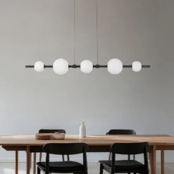 Lucande LED-riippuvalaisin Tanira, musta/valkoinen, 140 cm, himmennettävä