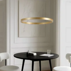 Lucande LED-riippuvalaisin Yonam, Ø 80 cm, 1-lamppuinen, kultainen, CCT