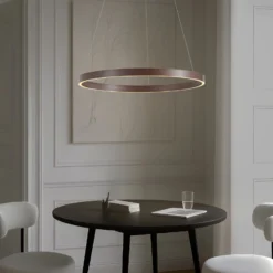 Lucande LED-riippuvalaisin Yonam, Ø 80 cm, 1-lamppuinen, ruskea, CCT