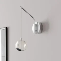 Lucande LED-seinävalaisin Hayley, krominvärinen, lasi, korkeus 34 cm