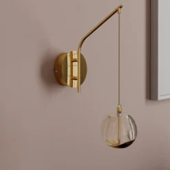 Lucande LED-seinävalaisin Hayley, kullanvärinen, lasia, 34 cm korkea