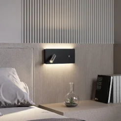 Lucande LED-seinävalaisin Kimo, 32 cm, musta, alumiini, USB-portti