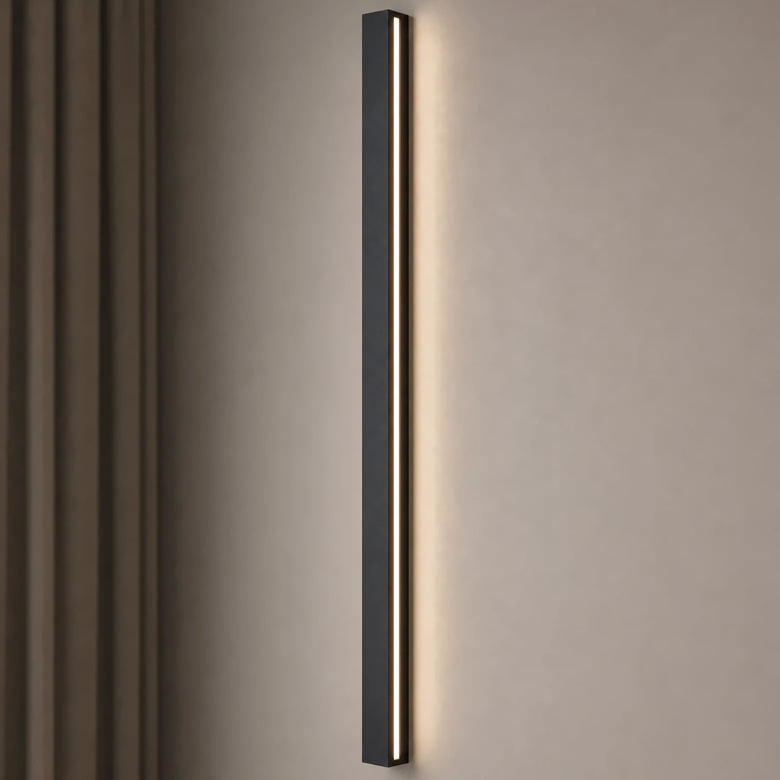 Lucande LED-seinävalaisin Kinsley, 90 cm, musta, himmennettävä, CCT