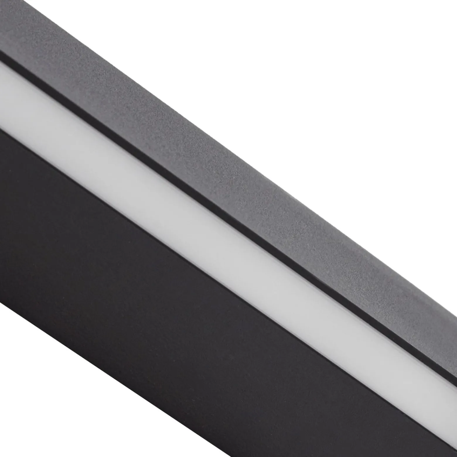 Lucande LED-seinävalaisin Kinsley, 90 cm, musta, himmennettävä, CCT