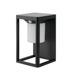 Lucande LED-seinävalaisin Tilena, musta, alumiini, anturi