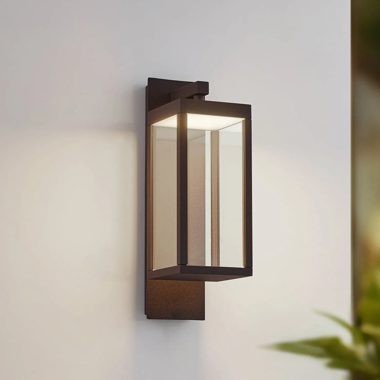 Lucande LED-ulkoseinälamppu Ferdinand, ruoste, metalli, IP54