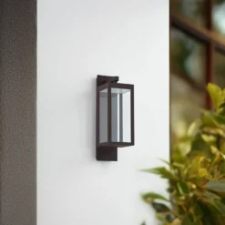 Lucande LED-ulkoseinälamppu Ferdinand, ruoste, metalli, IP54
