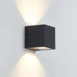 Lucande LED-ulkoseinävalaisin Merjem, 12 cm, ylös/alas, IP54