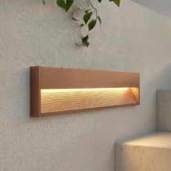Lucande LED-ulkoseinävalaisin Trevin, 60 cm, IP65, alumiini