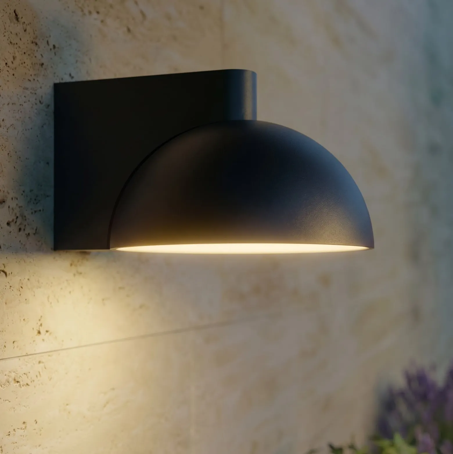 Lucande LED-ulkoseinävalaisin Velira, musta, metalli, IP54