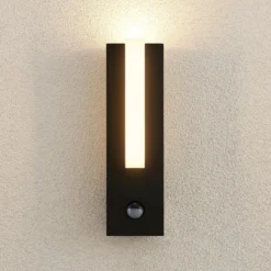Lucande LED-ulkoseinävalaisin Virgalia, liiketunnistin, IP54