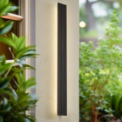 Lucande Melira LED-ulkoseinävalaisin, korkeus 100 cm, antrasiitti