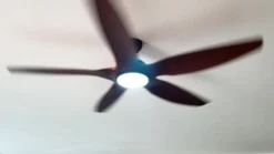 Lucande Omendo LED-kattotuuletin, musta, DC, hiljainen, CCT